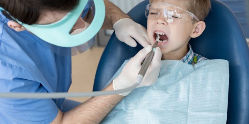 How Can A Pediatric Dentist Help Your Children's Dental Health?